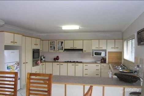 Property photo of 24 Bedivere Street Carindale QLD 4152
