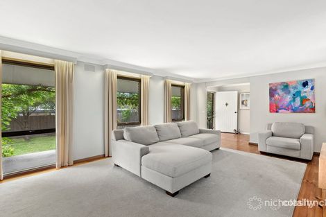 Property photo of 2 Burong Court Mount Eliza VIC 3930