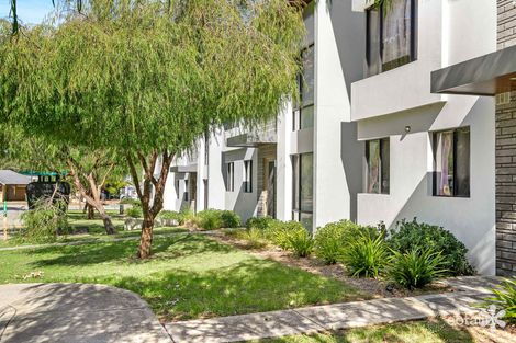 Property photo of 8/22 Rinaldo Crescent Coolbellup WA 6163