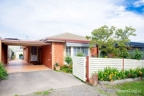 2/90 Farnsworth St, Castlemaine, VIC 3450