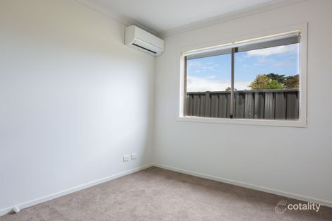 Property photo of 6 Gawler Way Clyde North VIC 3978