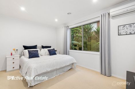 Property photo of 6 Playfield Grove Mornington VIC 3931