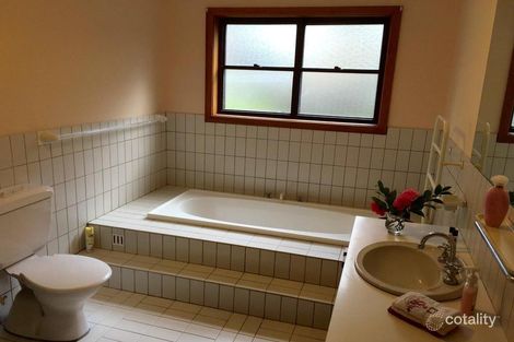 Property photo of 34 Mount Road Bowral NSW 2576