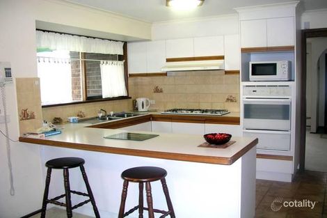 Property photo of 1 Estella Court Narre Warren VIC 3805