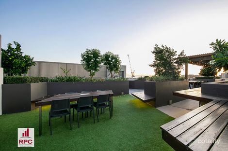 Property photo of 206/36 Anglesey Street Kangaroo Point QLD 4169