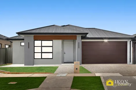 Property photo of 13 Kinross Street Beveridge VIC 3753