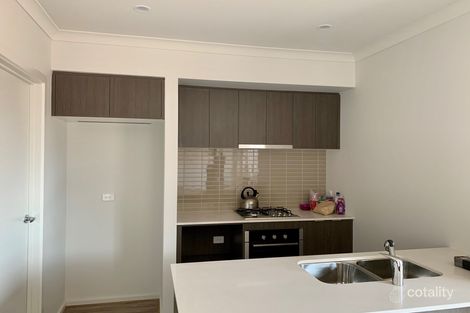 Property photo of 19 Midmar Terrace Thornhill Park VIC 3335