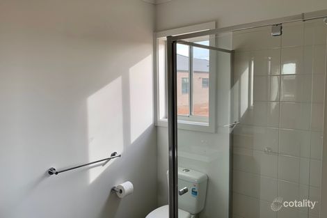 Property photo of 19 Midmar Terrace Thornhill Park VIC 3335