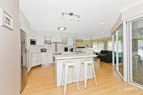 Property photo of 17 Marshall Place Ferny Grove QLD 4055