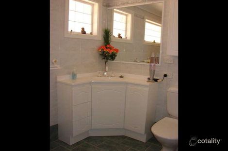 Property photo of 2 Narooma Close Panania NSW 2213