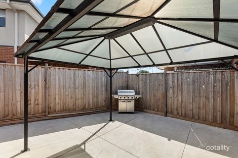 Property photo of 4 Pimlico Place Werribee VIC 3030