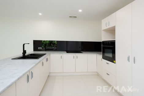Property photo of 2/15 Balmain Street Varsity Lakes QLD 4227