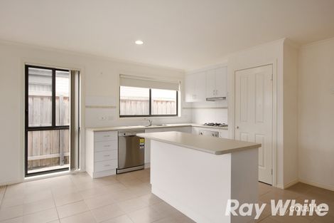 Property photo of 17/7 Syme Road Pakenham VIC 3810