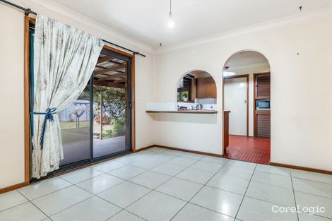 Property photo of 29 Pinaroo Drive Glenfield Park NSW 2650