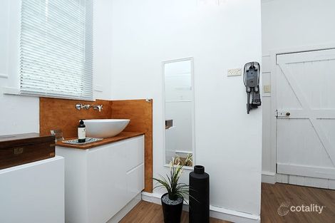 Property photo of 1/96 Landsborough Parade Golden Beach QLD 4551