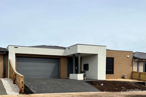 Property photo of 20 Reverence Drive Rockbank VIC 3335