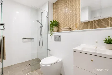 Property photo of 409/23 Pacific Parade Dee Why NSW 2099