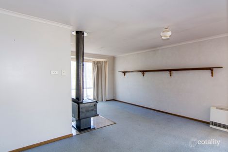 Property photo of 1 Mardon Drive Horsham VIC 3400