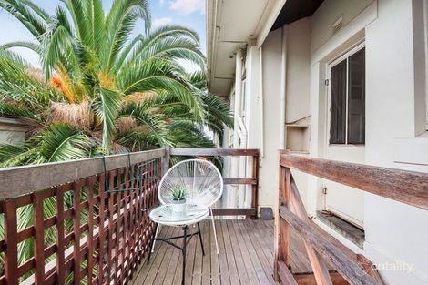 Property photo of 10/5 Robe Street St Kilda VIC 3182