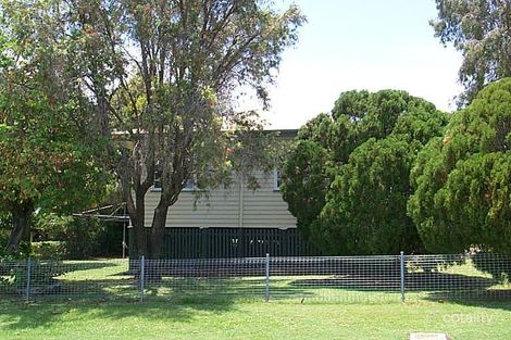 28 Golding St, Barney Point, QLD 4680