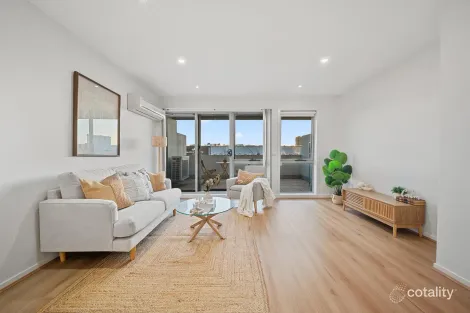 Property photo of 28/54-56 Ernest Cavanagh Street Gungahlin ACT 2912