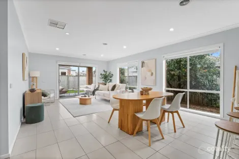 Property photo of 41 Lineham Drive Cranbourne East VIC 3977