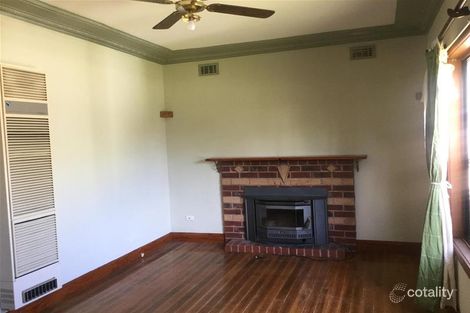 Property photo of 2 Bailey Street Werribee VIC 3030