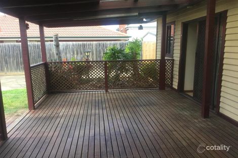 Property photo of 2 Bailey Street Werribee VIC 3030