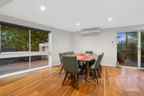Property photo of 79 Linda Crescent Ferntree Gully VIC 3156