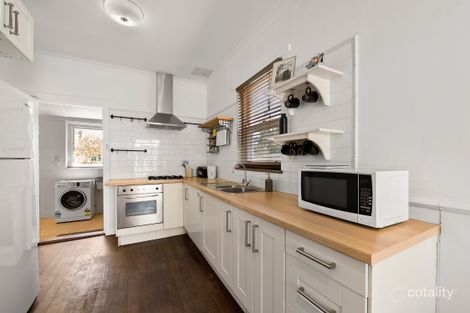 Property photo of 16 Ferdinand Crescent Coolbellup WA 6163