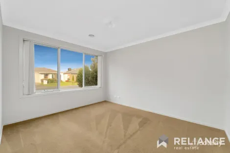 Property photo of 6 Bushfield Road Truganina VIC 3029