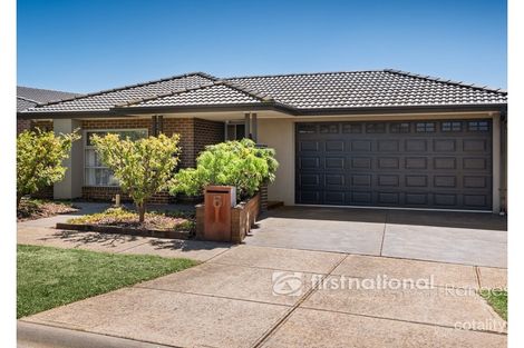5 Headland Way, Cranbourne East, VIC 3977