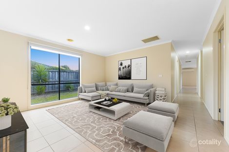 Property photo of 1 Ribbon Gum Drive Lyndhurst VIC 3975