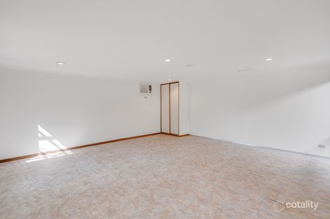 Property photo of 2 Reen Court Sturt SA 5047