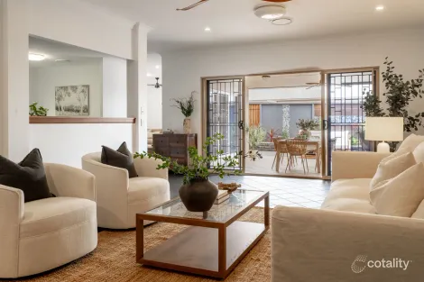Property photo of 32 Fitzwilliam Drive Sippy Downs QLD 4556