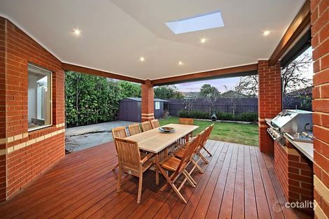 Property photo of 11 Prince Edward Avenue McKinnon VIC 3204