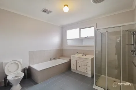 Property photo of 2/67 Euston Road Hughesdale VIC 3166