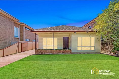 23 Banksia Rd, Greenacre, NSW 2190