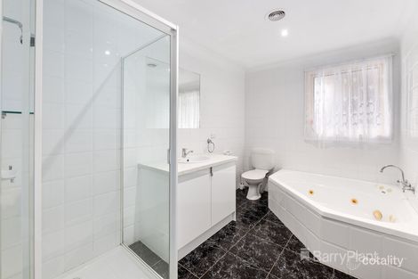 Property photo of 10A Bourke Street Bulleen VIC 3105