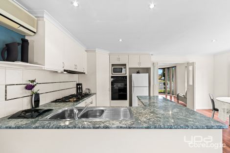 Property photo of 1 Lewis Avenue Burnside VIC 3023