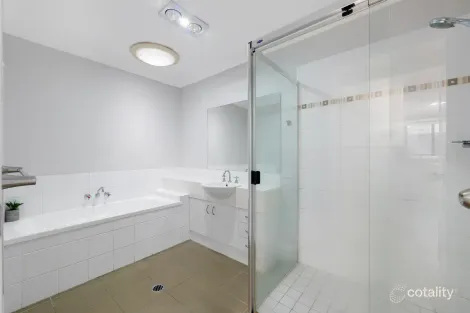 Property photo of 1 Pearl Street Coomera QLD 4209