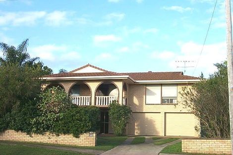 27 Buccleugh St, Moffat Beach, QLD 4551