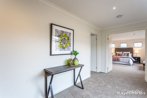 Property photo of 96 Fieldstone Boulevard Beaconsfield VIC 3807