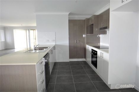 Property photo of 94 Atlantic Drive Brassall QLD 4305