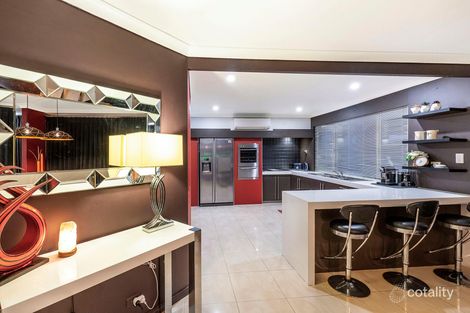 Property photo of 10 Palm Crest Ballajura WA 6066