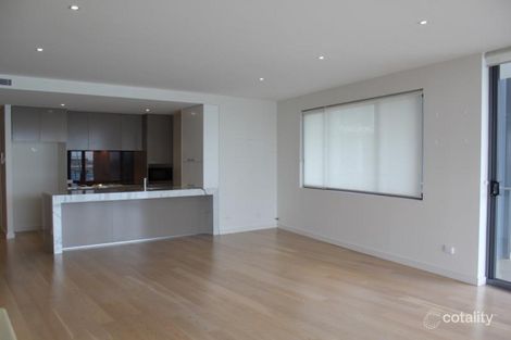 Property photo of 403/17 Honeysuckle Drive Newcastle NSW 2300