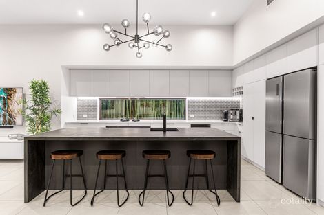 Property photo of 30 Tamaree Avenue Wynnum QLD 4178