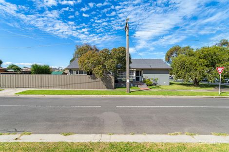 Property photo of 19 Noordenne Avenue Seaholme VIC 3018