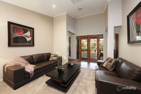Property photo of 6 Taree Court Ferntree Gully VIC 3156