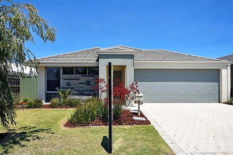 Property photo of 10 Boyagarring Gardens Ellenbrook WA 6069